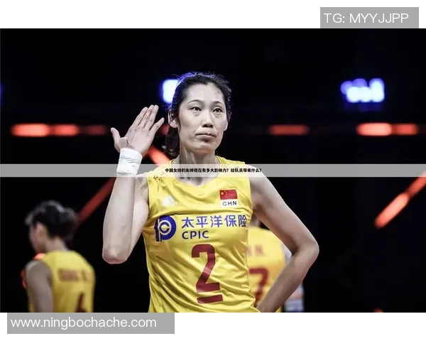 足球明星朱婷的魅力写真展现运动与优雅的完美结合