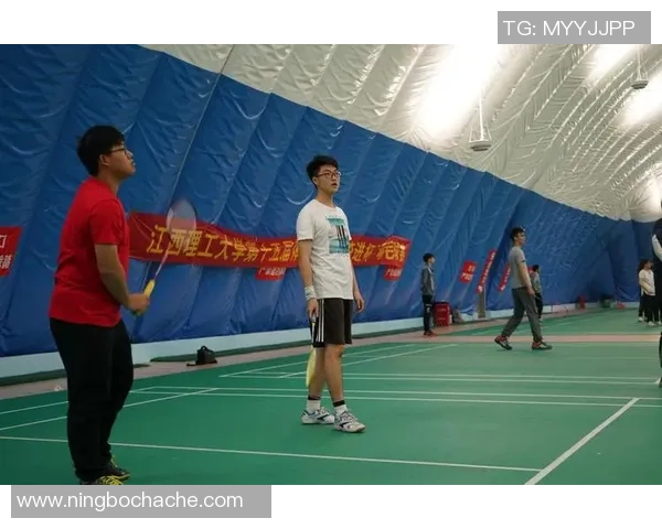 西安羽毛球队在总决赛积分榜上以75分稳居首位展现强劲实力