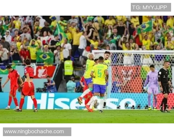 赛后分析：深圳足球队与重庆足球队的战术意识与表现对比探讨